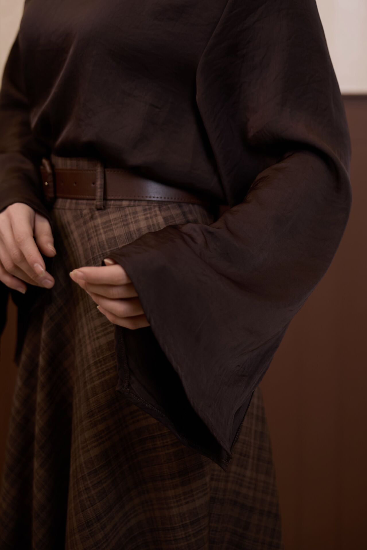 Kahverengi Rosalie Saten Bluz