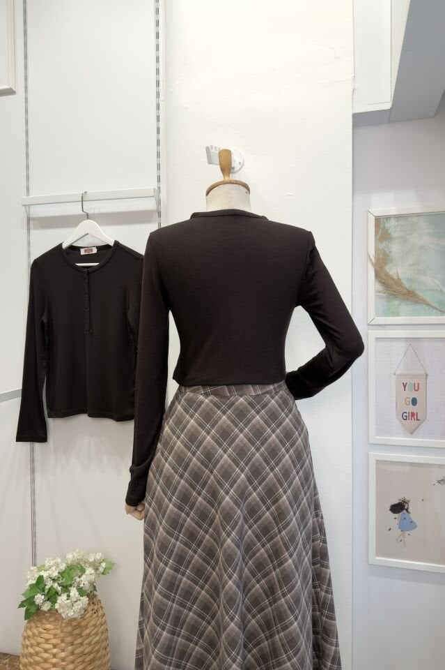 Kahverengi Düğmeli Blair Triko Bluz