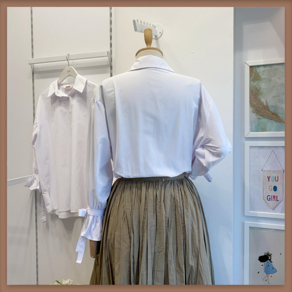 Beyaz Kol Detaylı Softly Gömlek