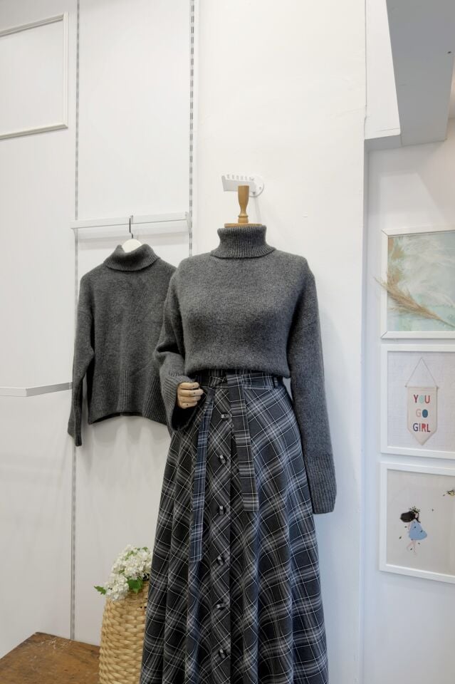 Antrasit Boğazlı Amarend Oversize Kazak