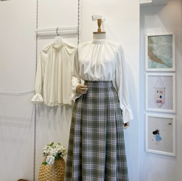 Kırık Beyaz Jesica İçlik