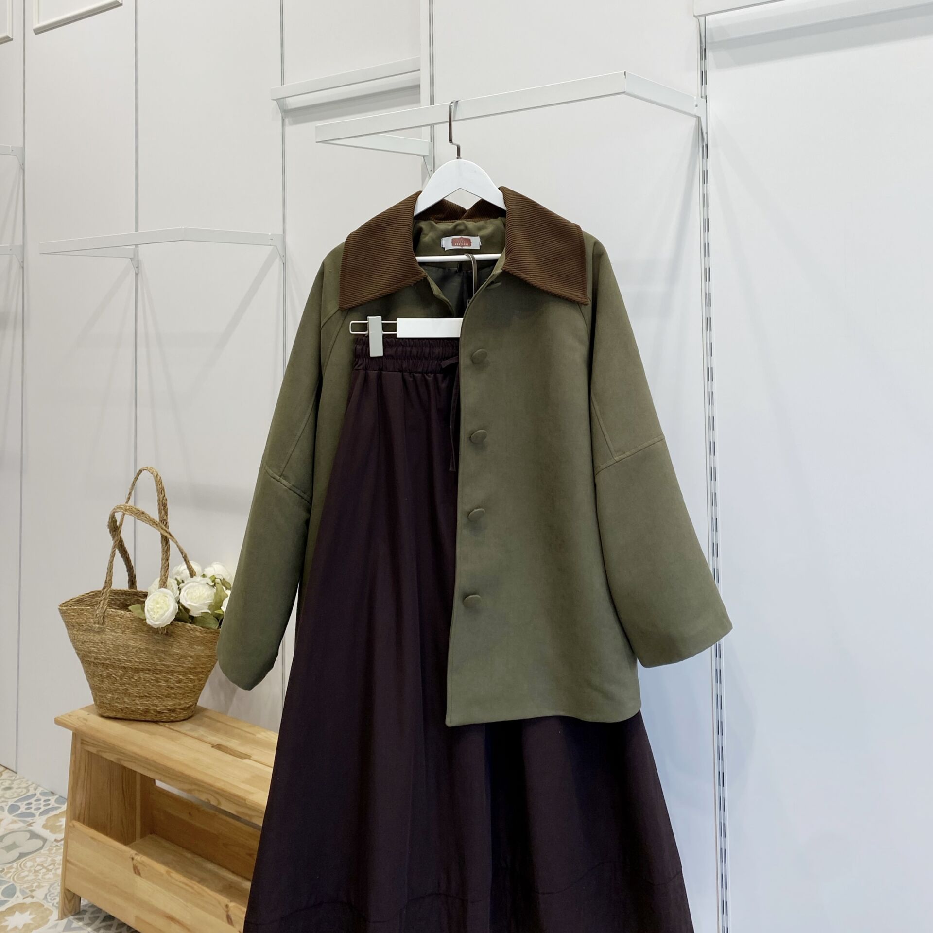 Haki Yeşili Kuşaklı Süet Ceket