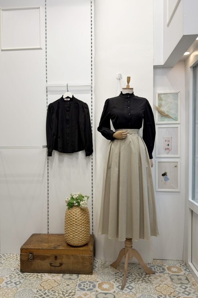 Taş Rengi Novera Kemer Detaylı Etek