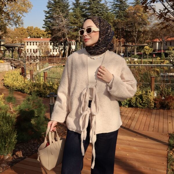 Faya Girls x Krem Bağcıklı Sandel Ceket