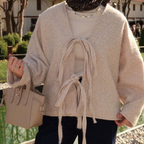 Faya Girls x Krem Bağcıklı Sandel Ceket