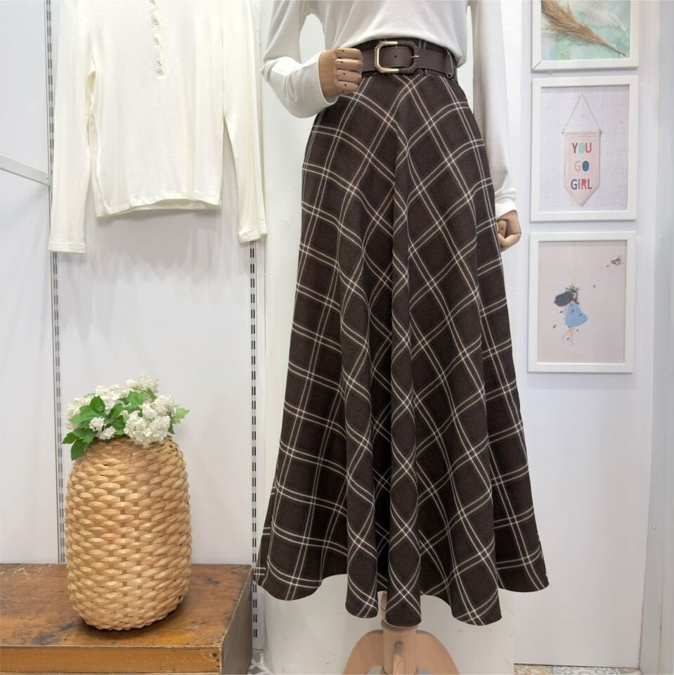 Kahverengi Kemer Detaylı Ekoseli Notes Etek