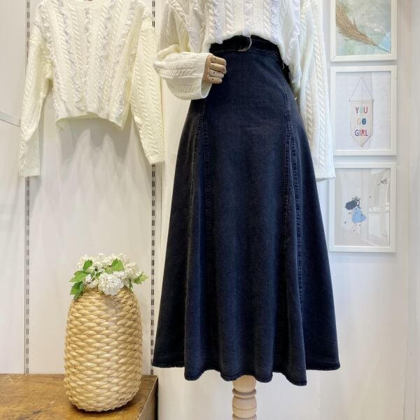 Antrasit Kuşak Detaylı Kot Etek