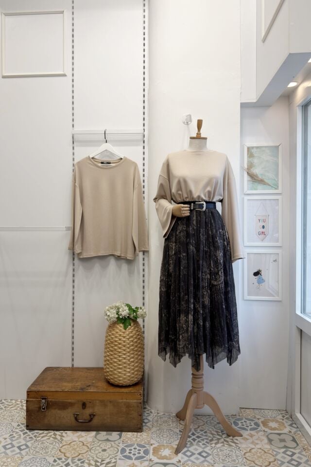 Haki Yeşili Etnik Desenli Asimetrik Kesim Etek