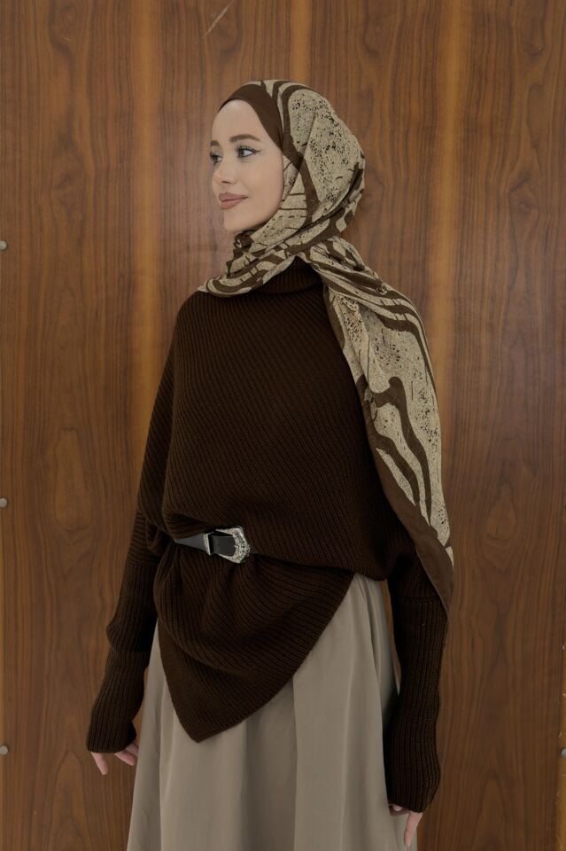 Kahverengi Asimetrik Kesim Triko Kazak