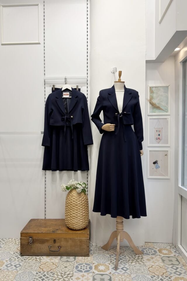 Lacivert Ceketli Noire Takım