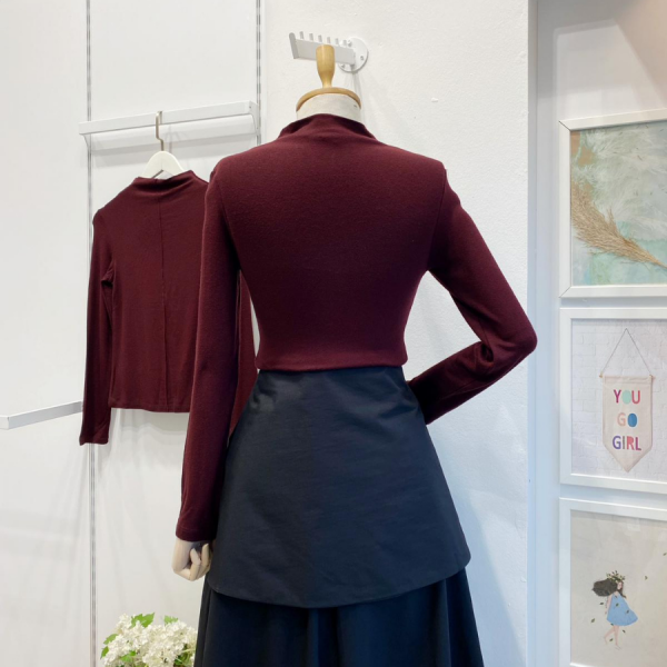 Dikiş Detaylı Bordo Likralı Bluz