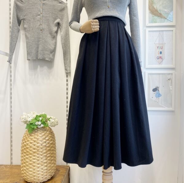 Siyah Kaşe Demain Etek