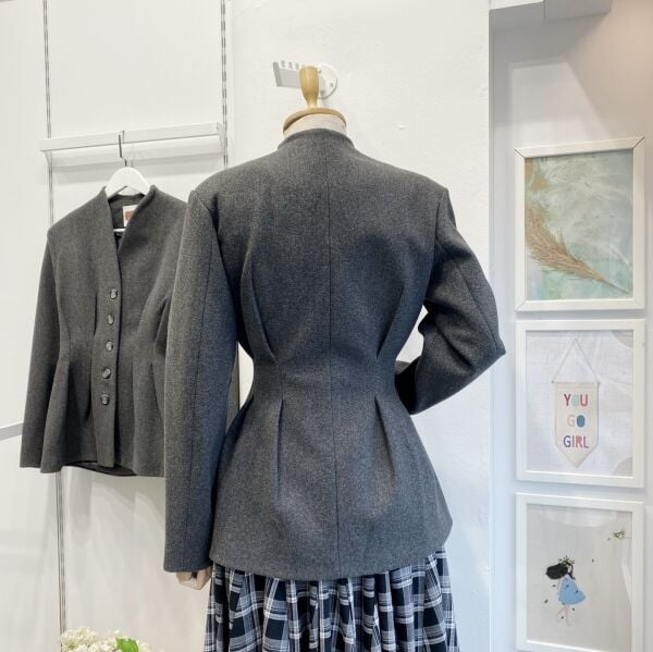 Gri Orkide Model Kaşe Ceket