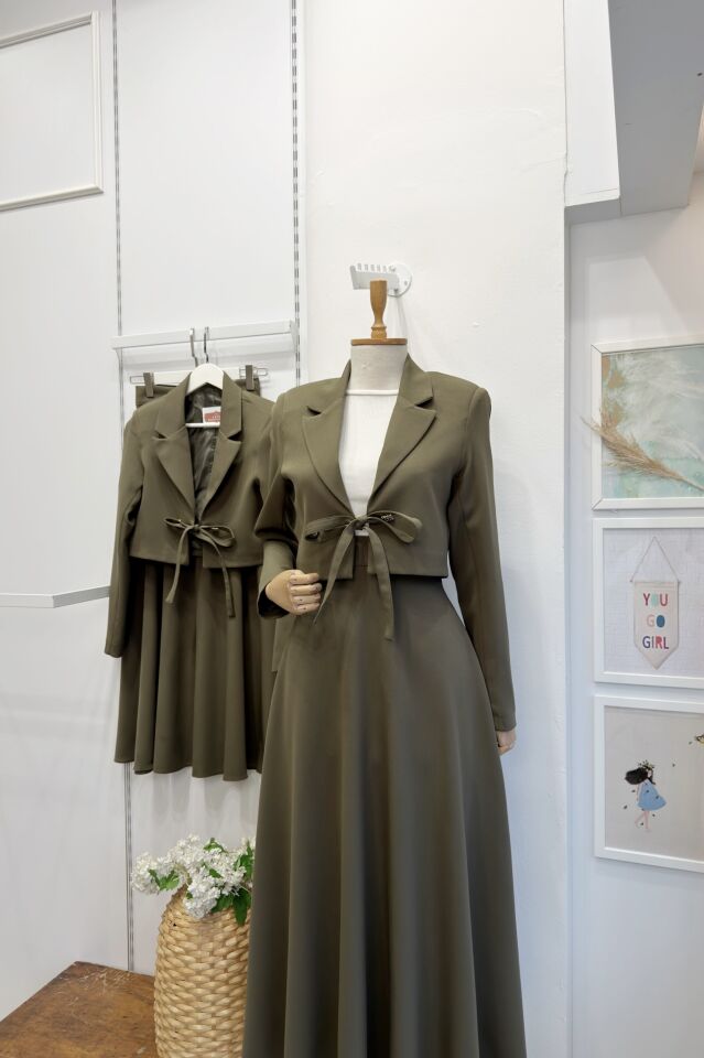 Çağla Yeşili Ceketli Noire Takım