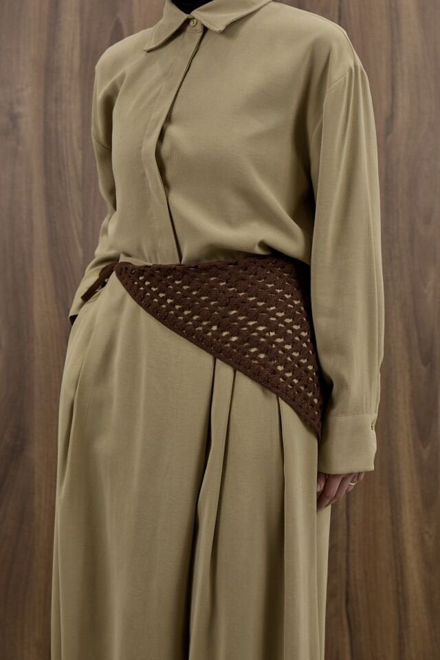 Kahverengi Tığ İşi Örme Bel Aksesuarı