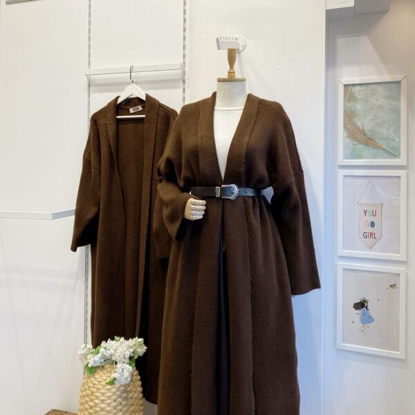 Kahverengi Salaş Uzun Triko Hırka