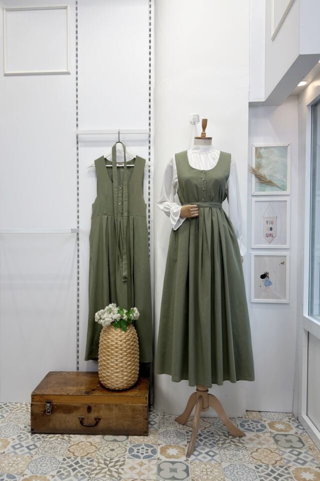 Çağla Yeşili Önü Düğmeli Keten Jile