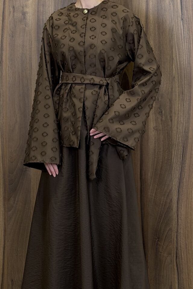 Kahverengi Kuşak Detaylı Layers Takım