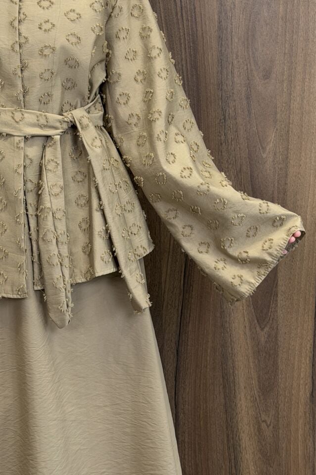 Vizon Kuşak Detaylı Layers Takım