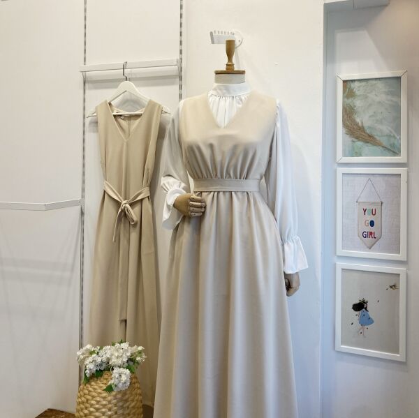 Taş Rengi Kuşak Detaylı Basic Crep Jile