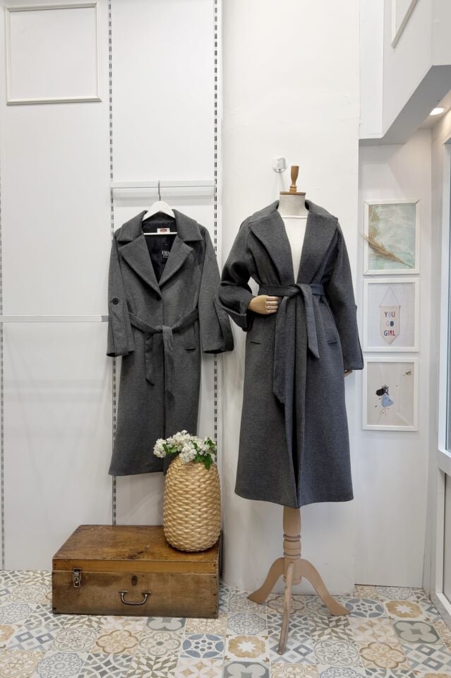 Gri Kol Detaylı Lunel Kaban