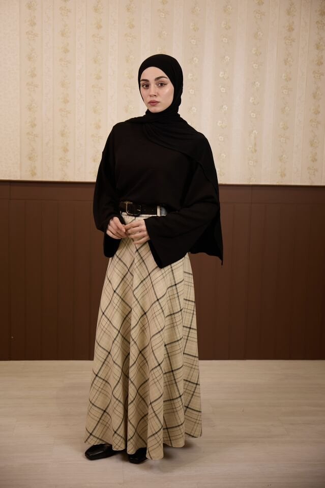 Keten Dokulu Ekru Ekose Desenli Loom Etek