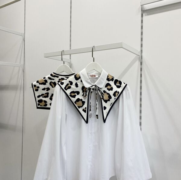 Leopar Desenli Muse Yaka